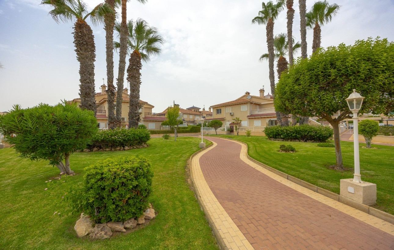 Resale - Bungalow - Orihuela Costa - Zeniamar-Horizonte-La Campana
