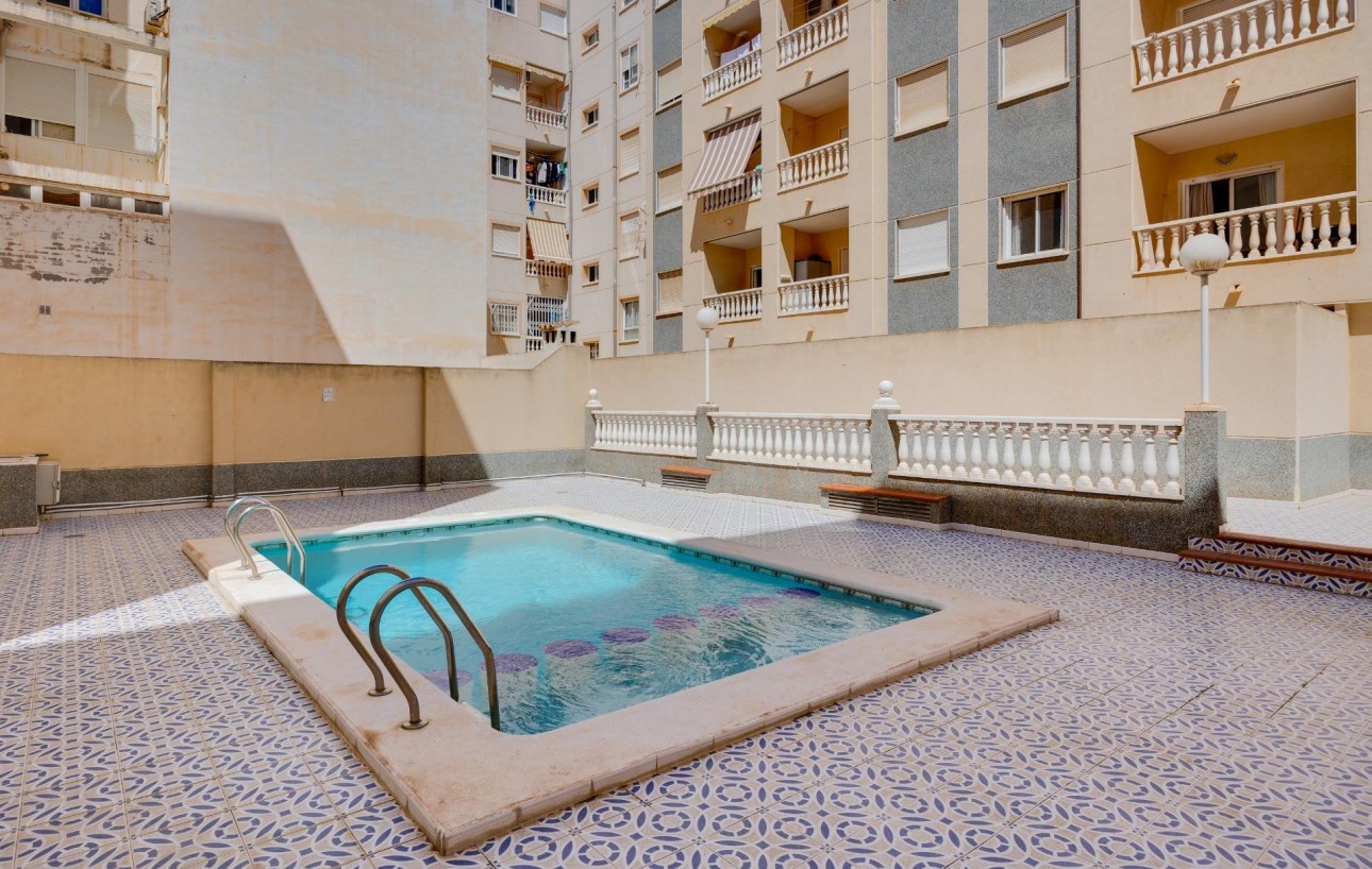 Revente - Appartement - Torrevieja - Estacion de autobuses