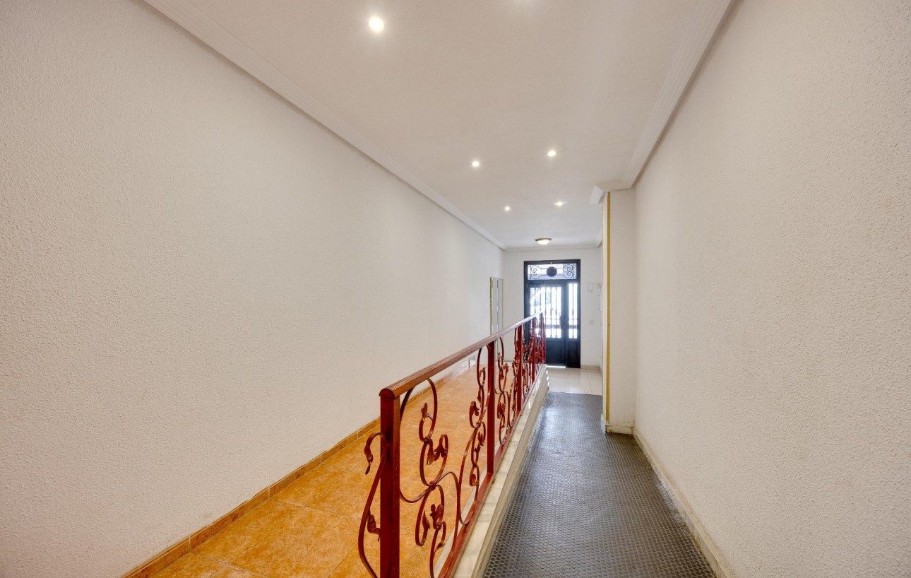 Revente - Appartement - Torrevieja - Estacion de autobuses