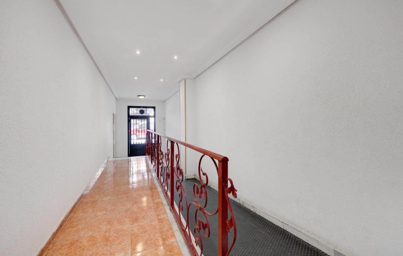 Revente - Appartement - Torrevieja - Estacion de autobuses