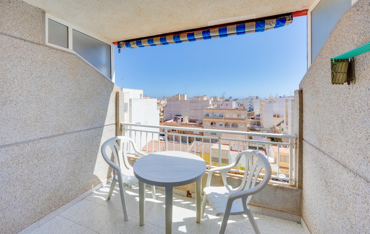 Resale - Studie - Torrevieja - Centro