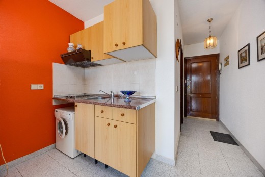Resale - Studie - Torrevieja - Centro