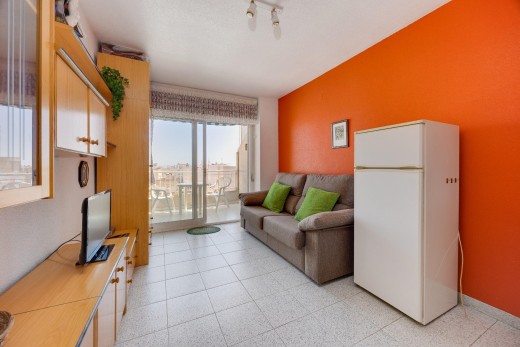 Resale - Studie - Torrevieja - Centro