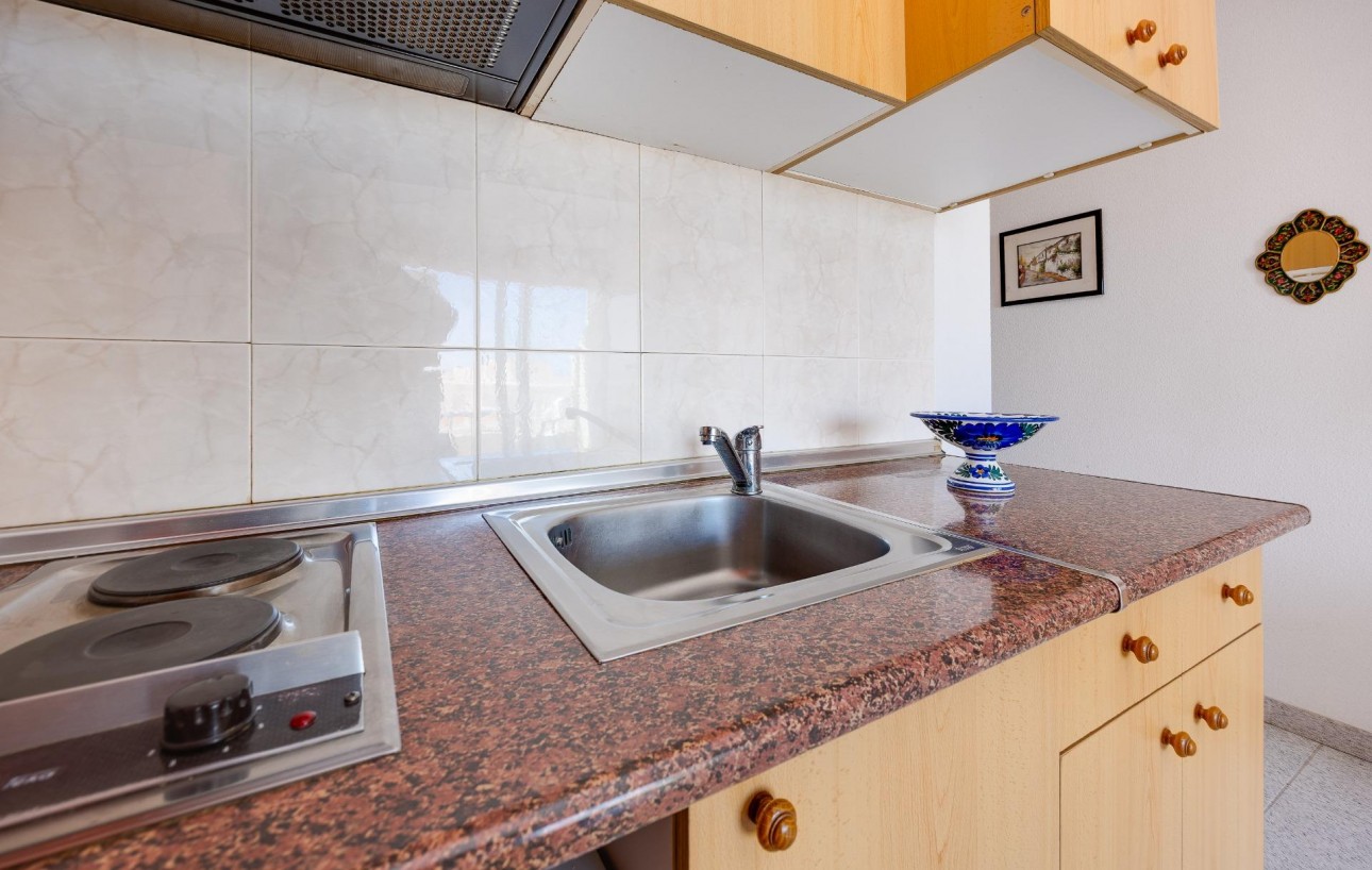 Resale - Studie - Torrevieja - Centro