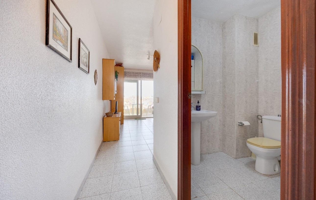 Resale - Studie - Torrevieja - Centro