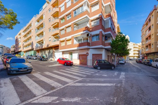 Resale - Garage - Torrevieja - Playa del cura
