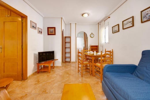 Resale - Bungalow Planta Baja - Torrevieja - Centro