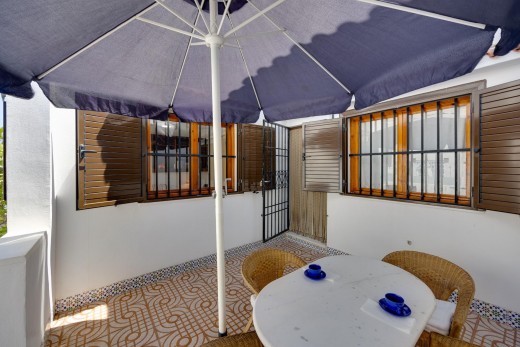 Resale - Chalet - Torrevieja - Calas blanca