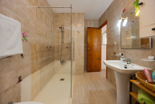 Resale - Chalet - Torrevieja - Calas blanca