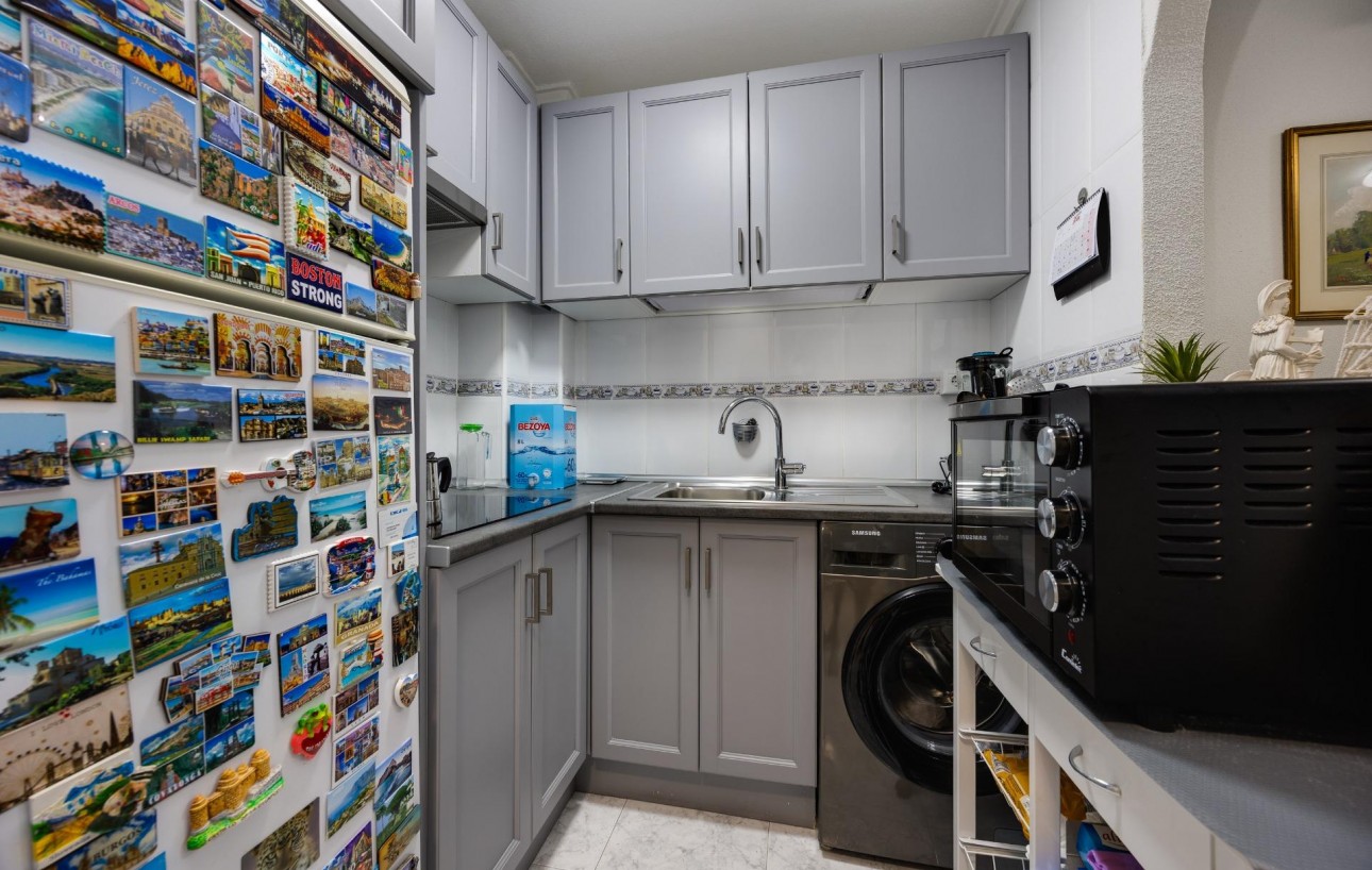 Venta - Apartamento - Torrevieja - Playa de los locos