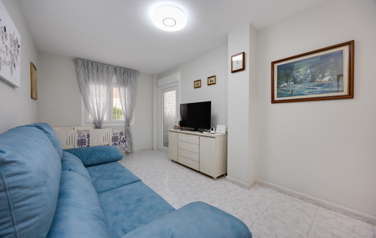 Venta - Apartamento - Torrevieja - Playa de los locos