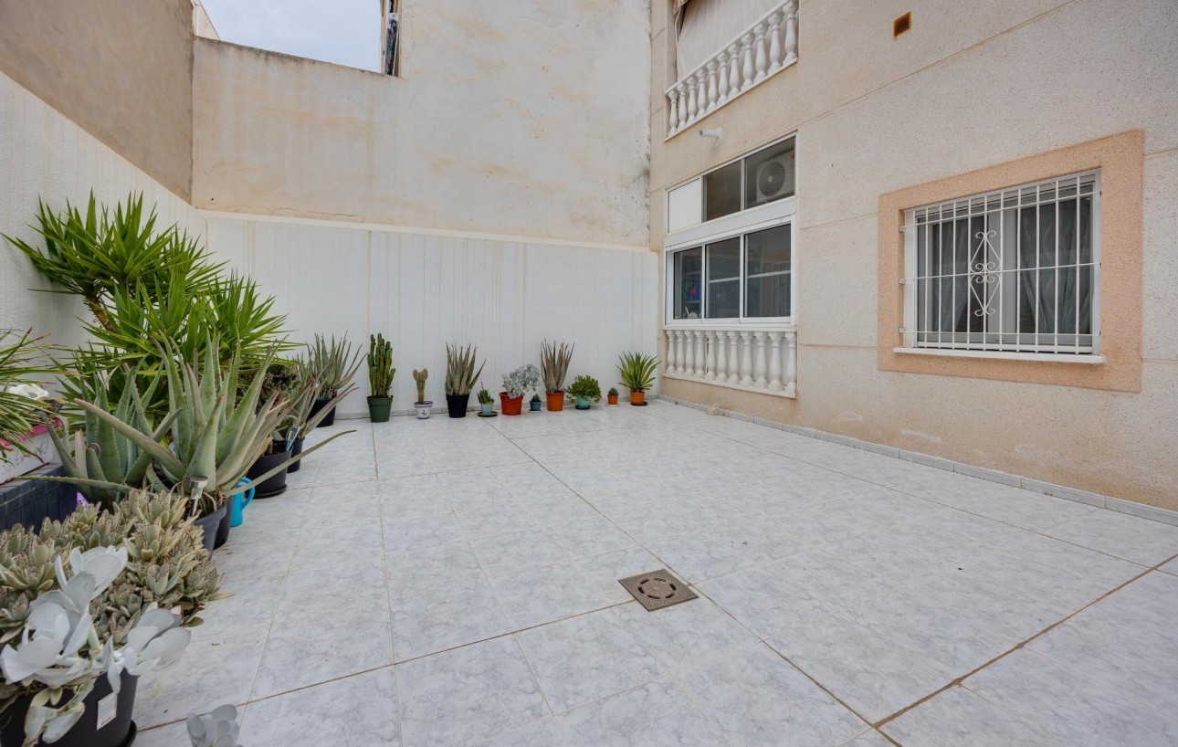 Venta - Apartamento - Torrevieja - Playa de los locos