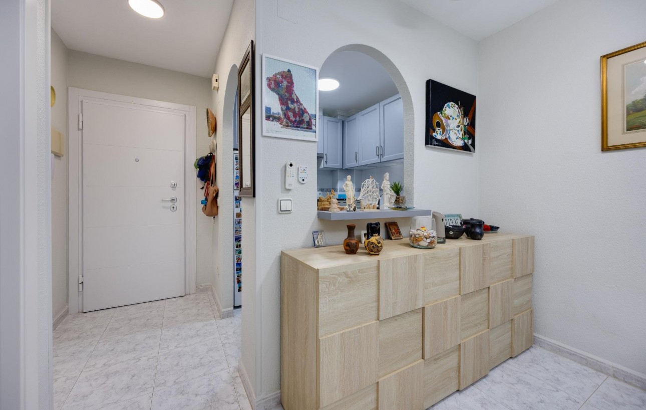 Venta - Apartamento - Torrevieja - Playa de los locos