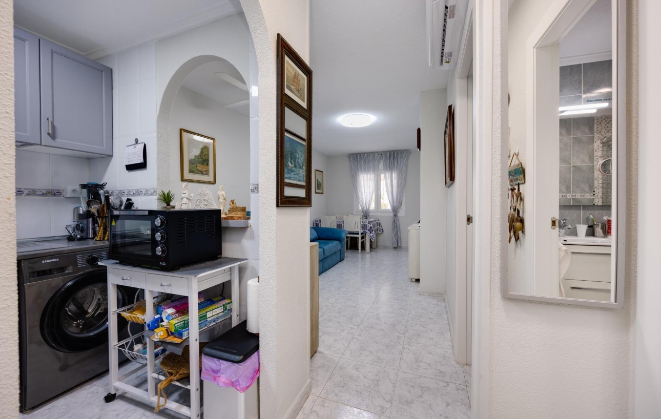 Venta - Apartamento - Torrevieja - Playa de los locos