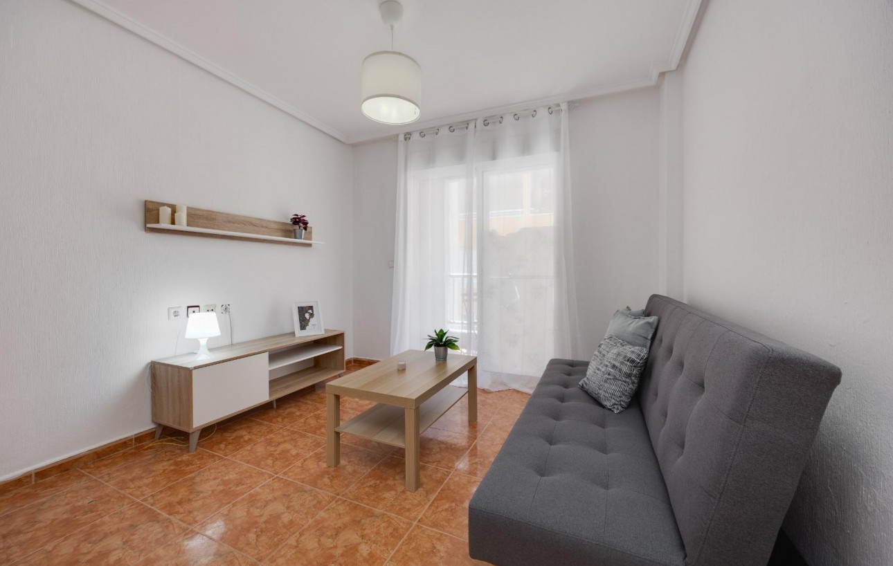 Venta - Apartamento - Torrevieja - Playa del cura