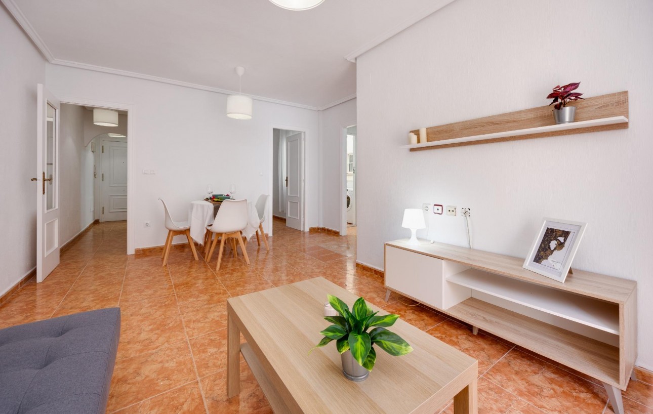 Venta - Apartamento - Torrevieja - Playa del cura