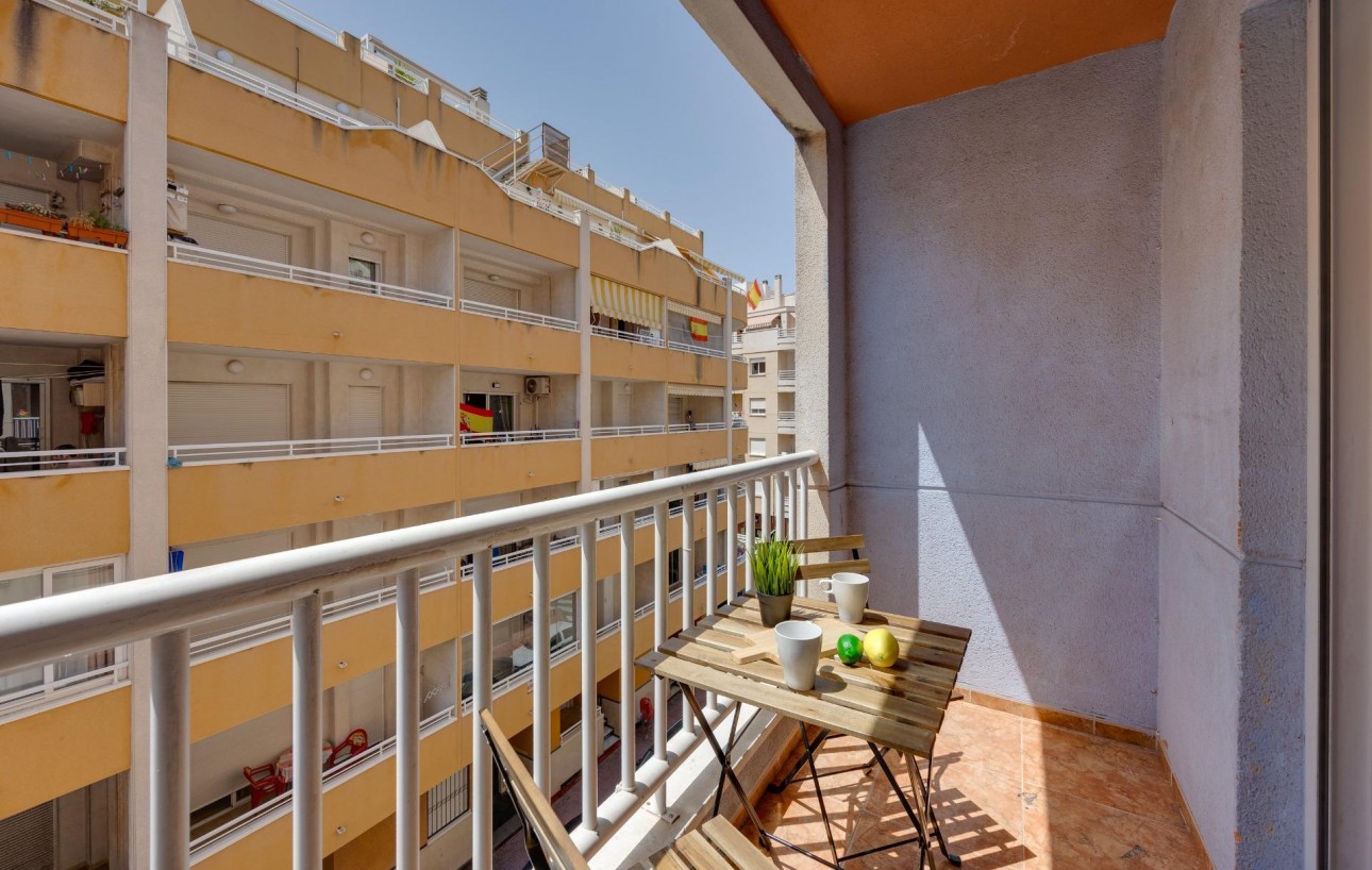 Venta - Apartamento - Torrevieja - Playa del cura