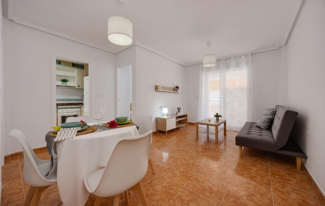 Venta - Apartamento - Torrevieja - Playa del cura