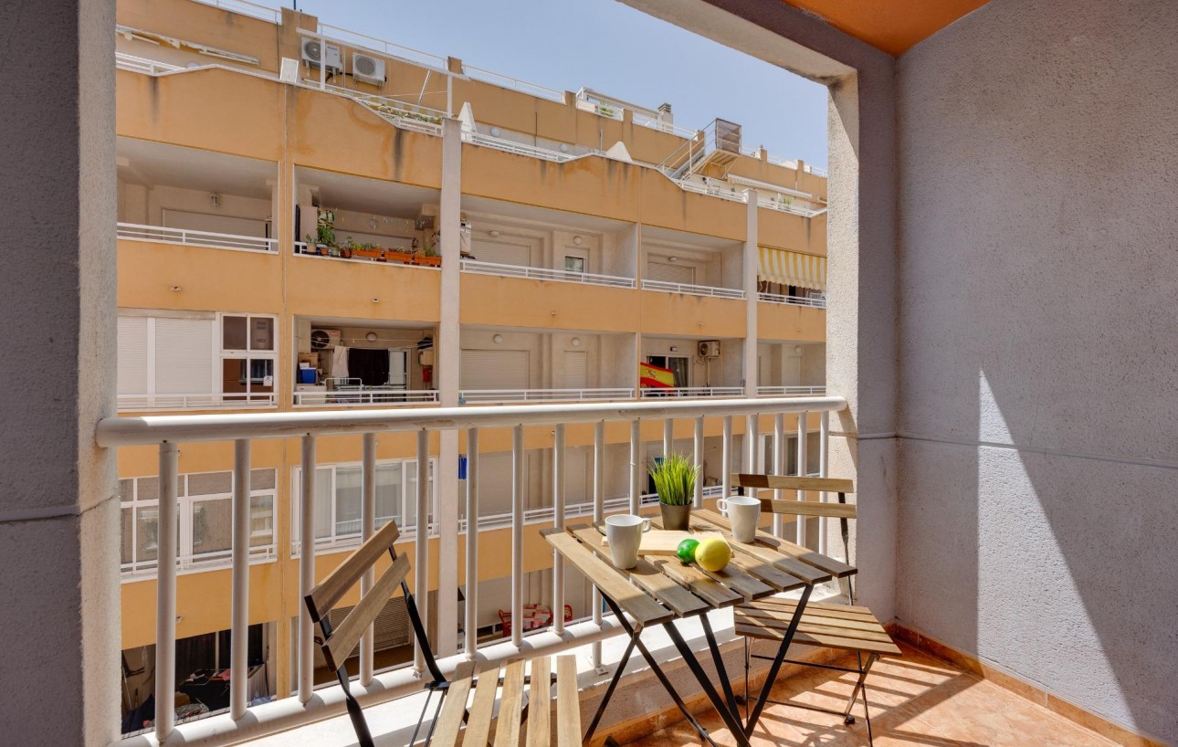 Venta - Apartamento - Torrevieja - Playa del cura