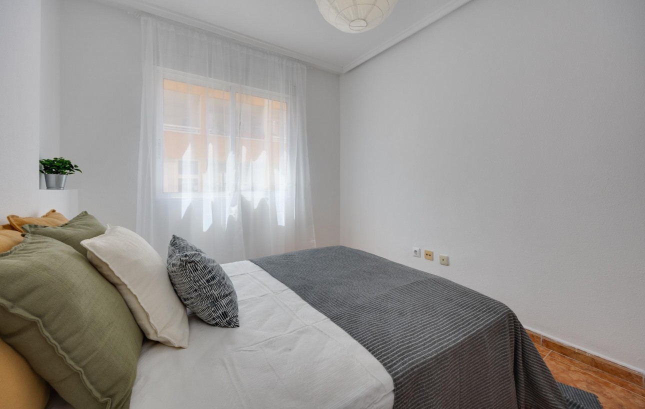 Venta - Apartamento - Torrevieja - Playa del cura