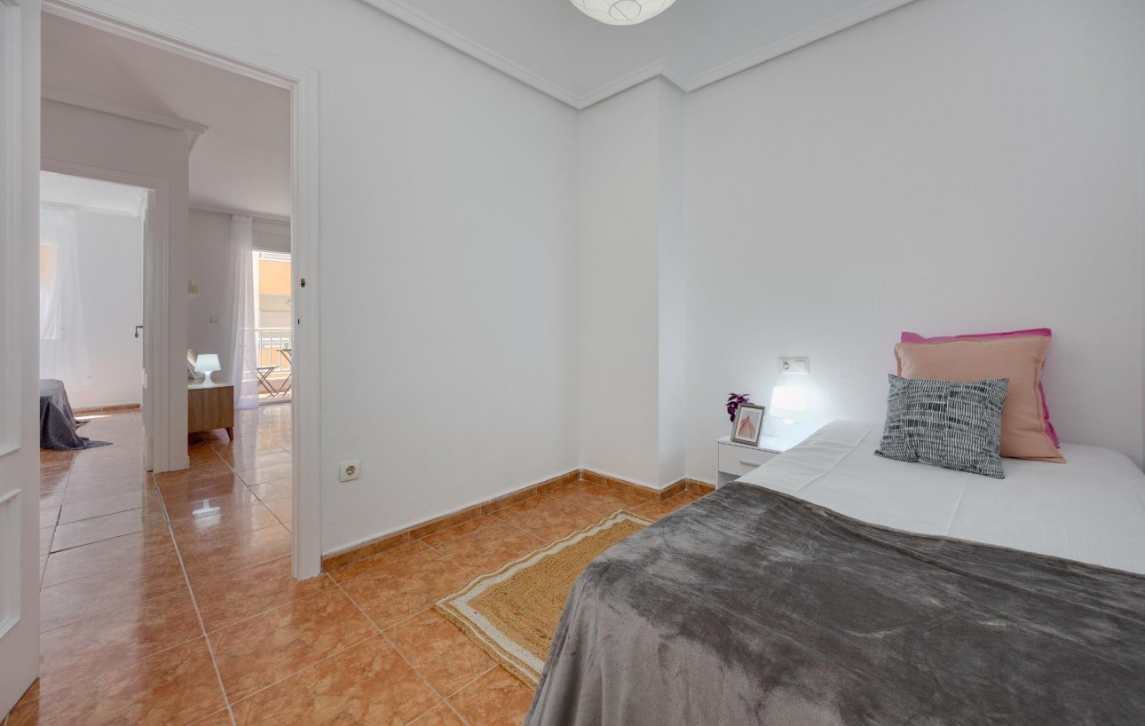 Venta - Apartamento - Torrevieja - Playa del cura