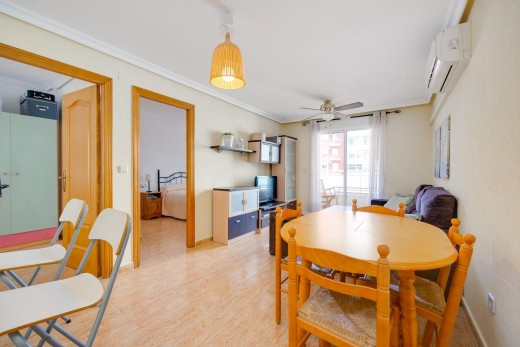 Resale - Wohnung - Torrevieja - Centro