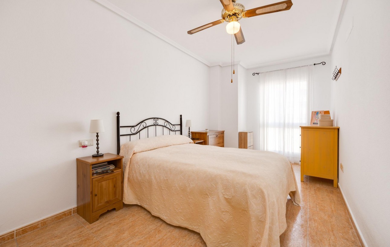 Resale - Wohnung - Torrevieja - Centro