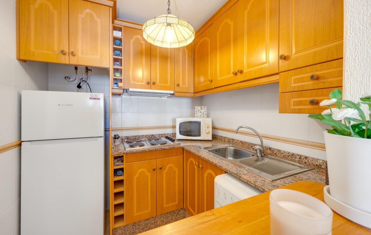 Resale - Wohnung - Torrevieja - Centro