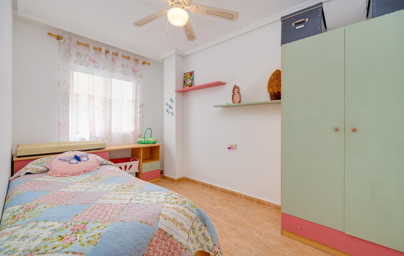 Resale - Wohnung - Torrevieja - Centro