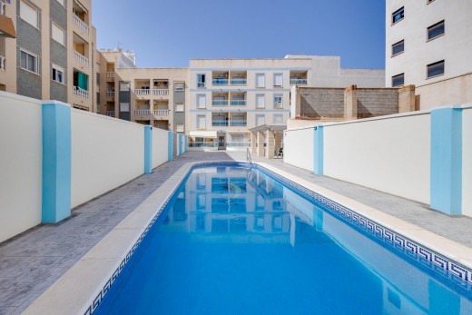 Resale - Wohnung - Torrevieja - Centro