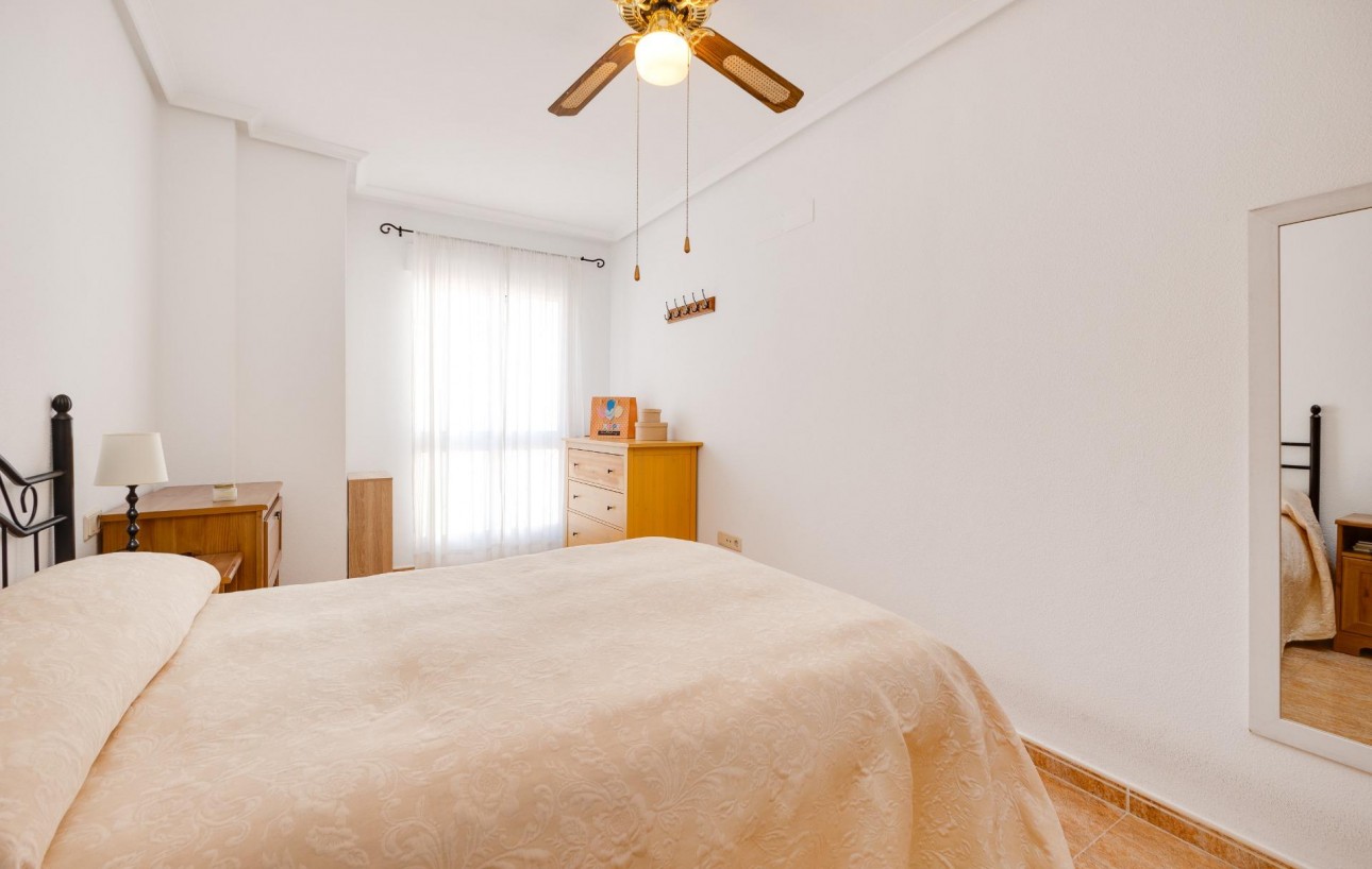 Resale - Wohnung - Torrevieja - Centro