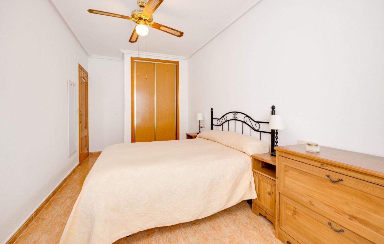 Resale - Wohnung - Torrevieja - Centro
