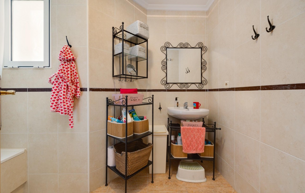 Resale - Wohnung - Torrevieja - Centro