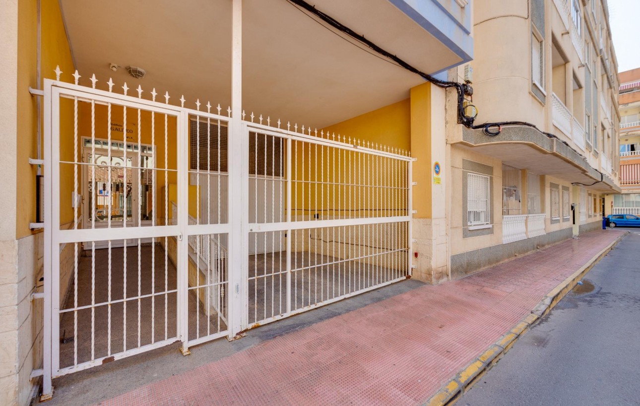 Resale - Wohnung - Torrevieja - Centro