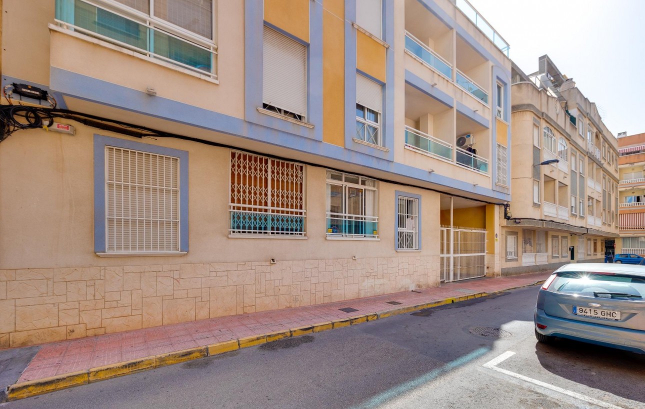Resale - Wohnung - Torrevieja - Centro