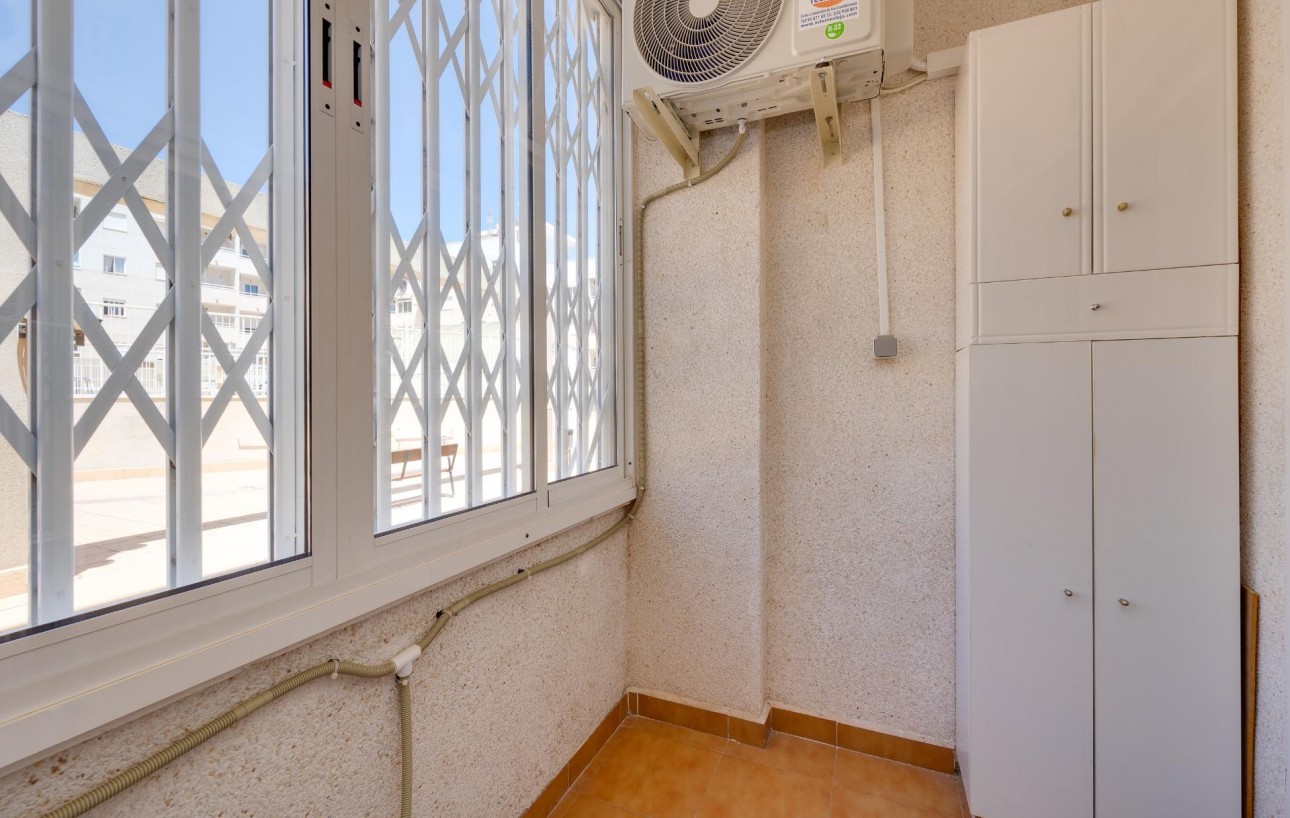 Resale - Wohnung - Torrevieja - El molino