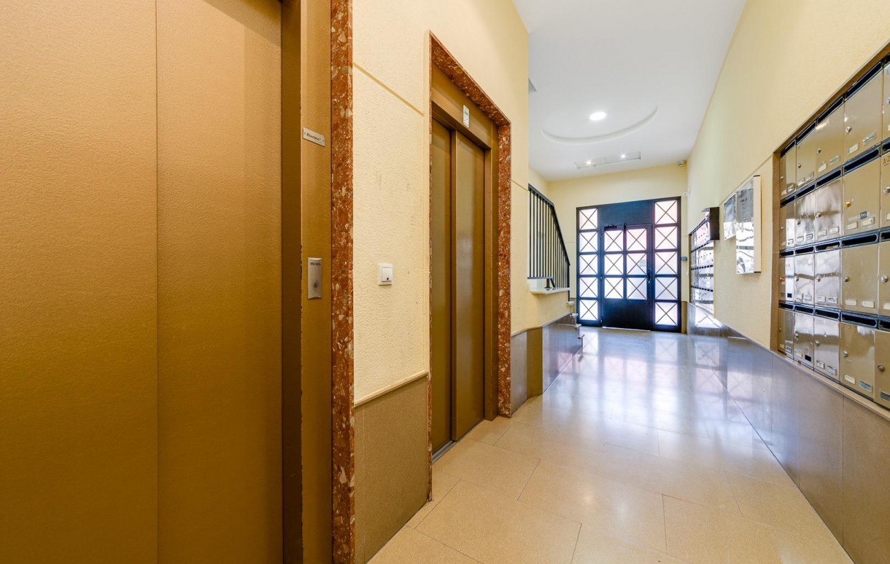 Resale - Wohnung - Torrevieja - El molino
