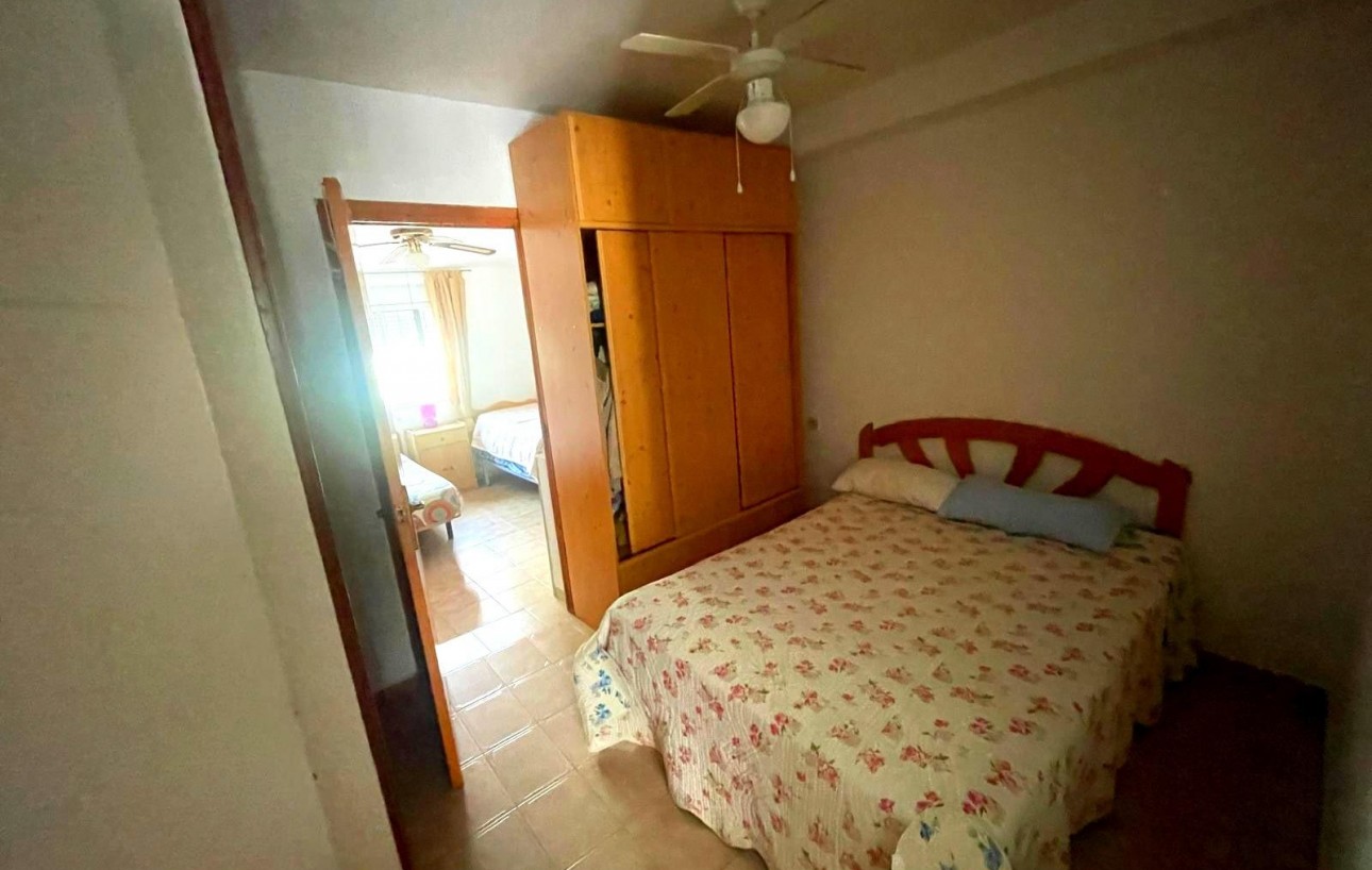Venta - Bungalow Planta Baja - Torrevieja - Playa de los Naufragos