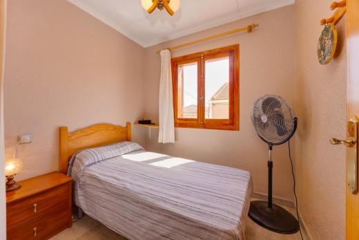 Venta - Chalet - Torrevieja - Playa de los Naufragos