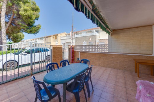 Venta - Chalet - Torrevieja - Playa de los Naufragos