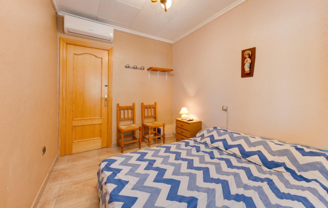 Venta - Chalet - Torrevieja - Playa de los Naufragos