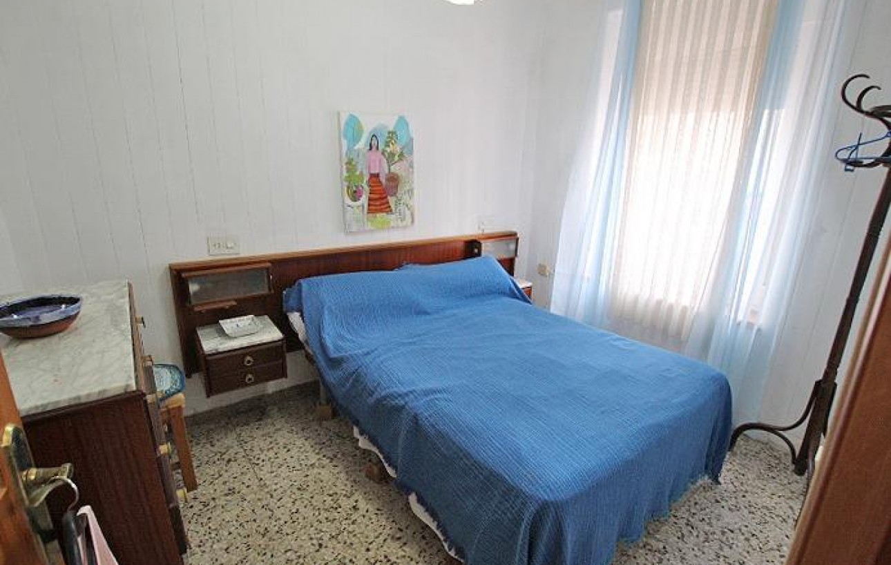 Revente - Casa de Pueblo - Guardamar del Segura - CENTRO