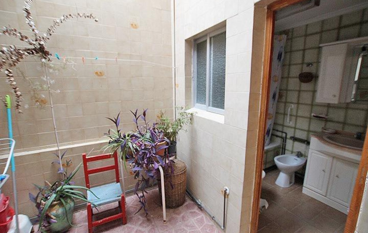 Revente - Casa de Pueblo - Guardamar del Segura - CENTRO