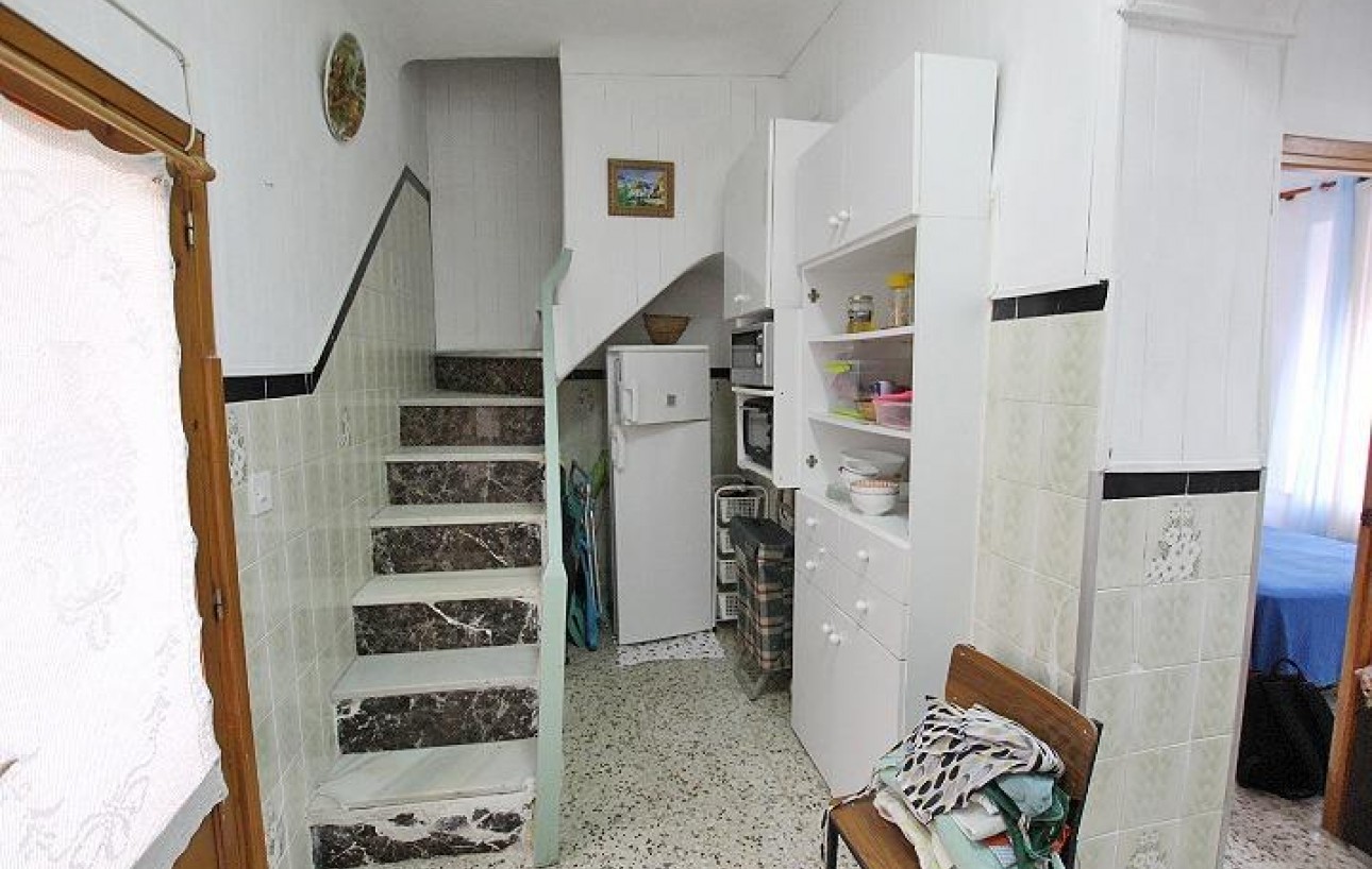 Revente - Casa de Pueblo - Guardamar del Segura - CENTRO