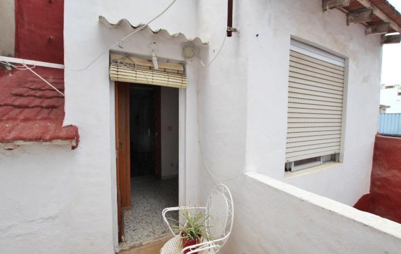 Revente - Casa de Pueblo - Guardamar del Segura - CENTRO