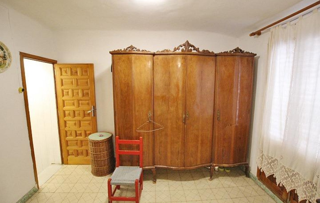Revente - Casa de Pueblo - Guardamar del Segura - CENTRO