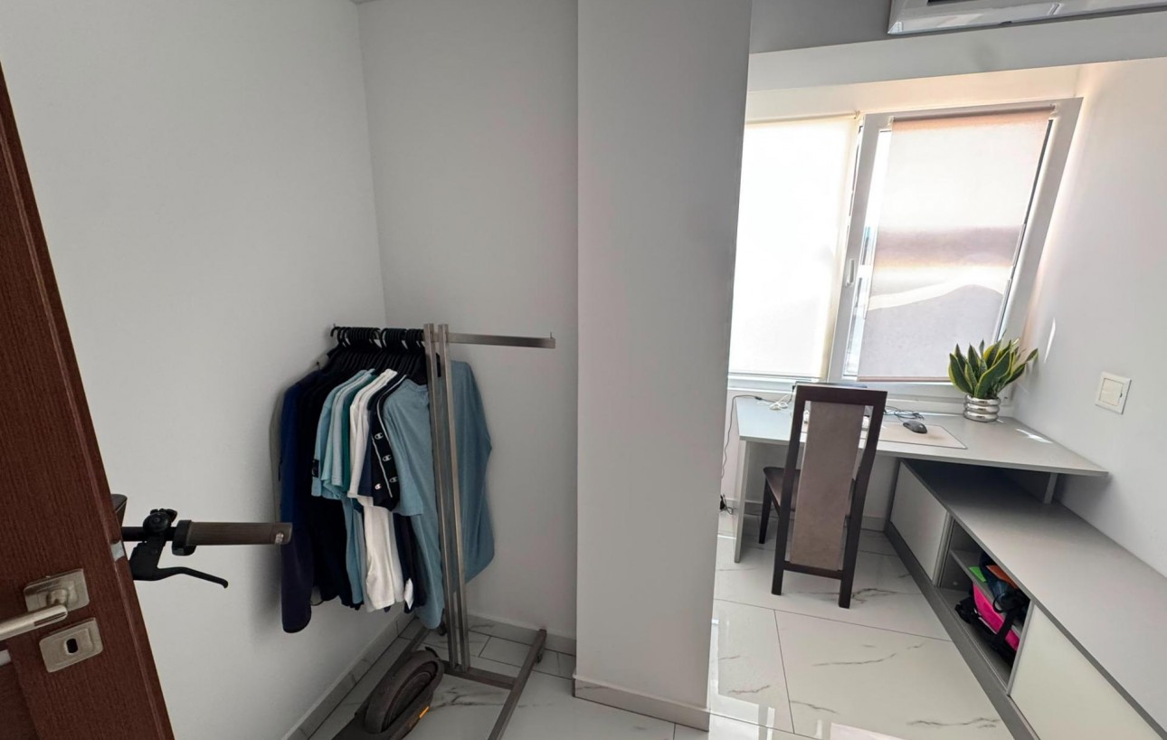Venta - Apartamento - Torrevieja - Los Frutales