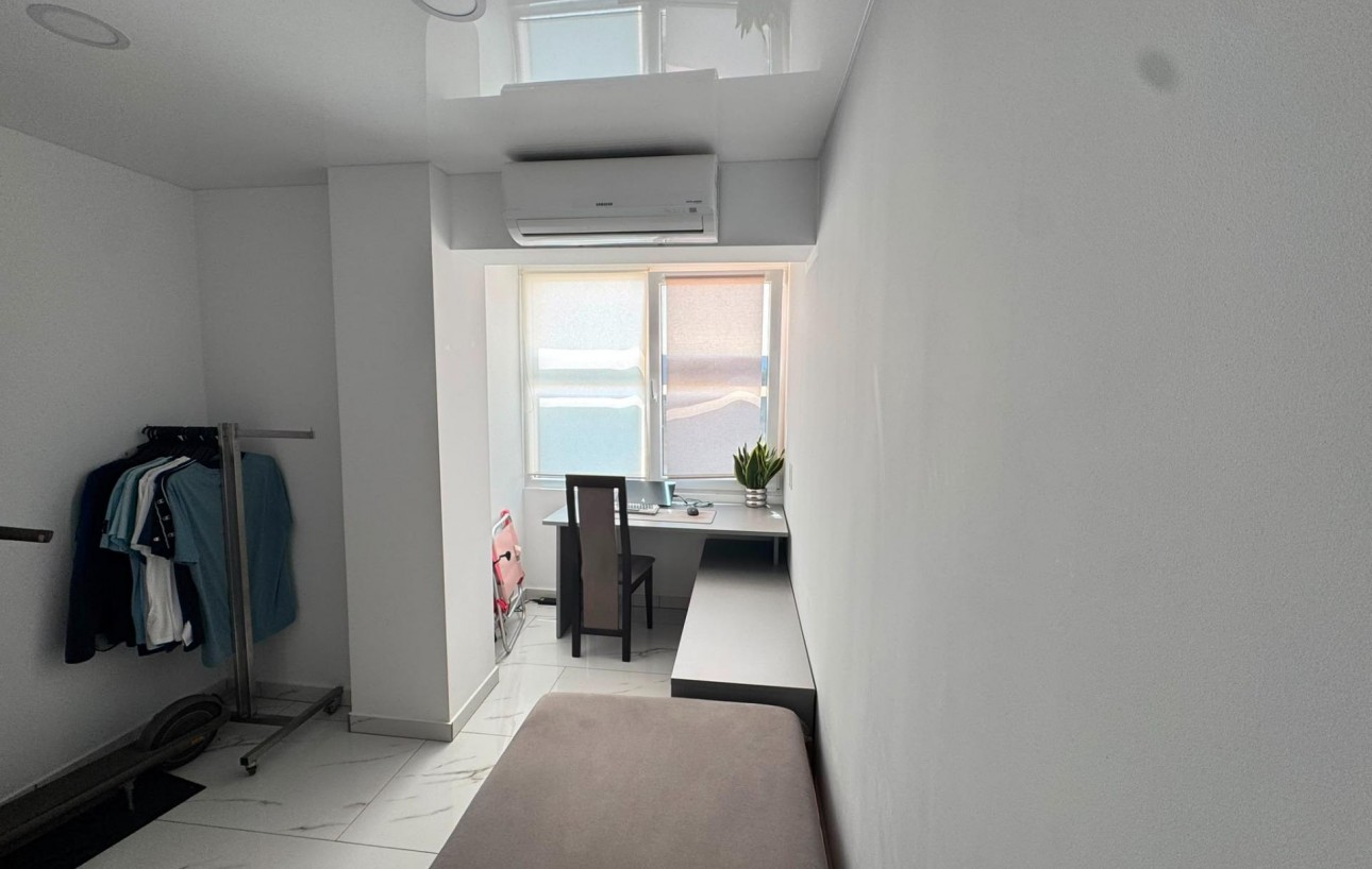 Venta - Apartamento - Torrevieja - Los Frutales