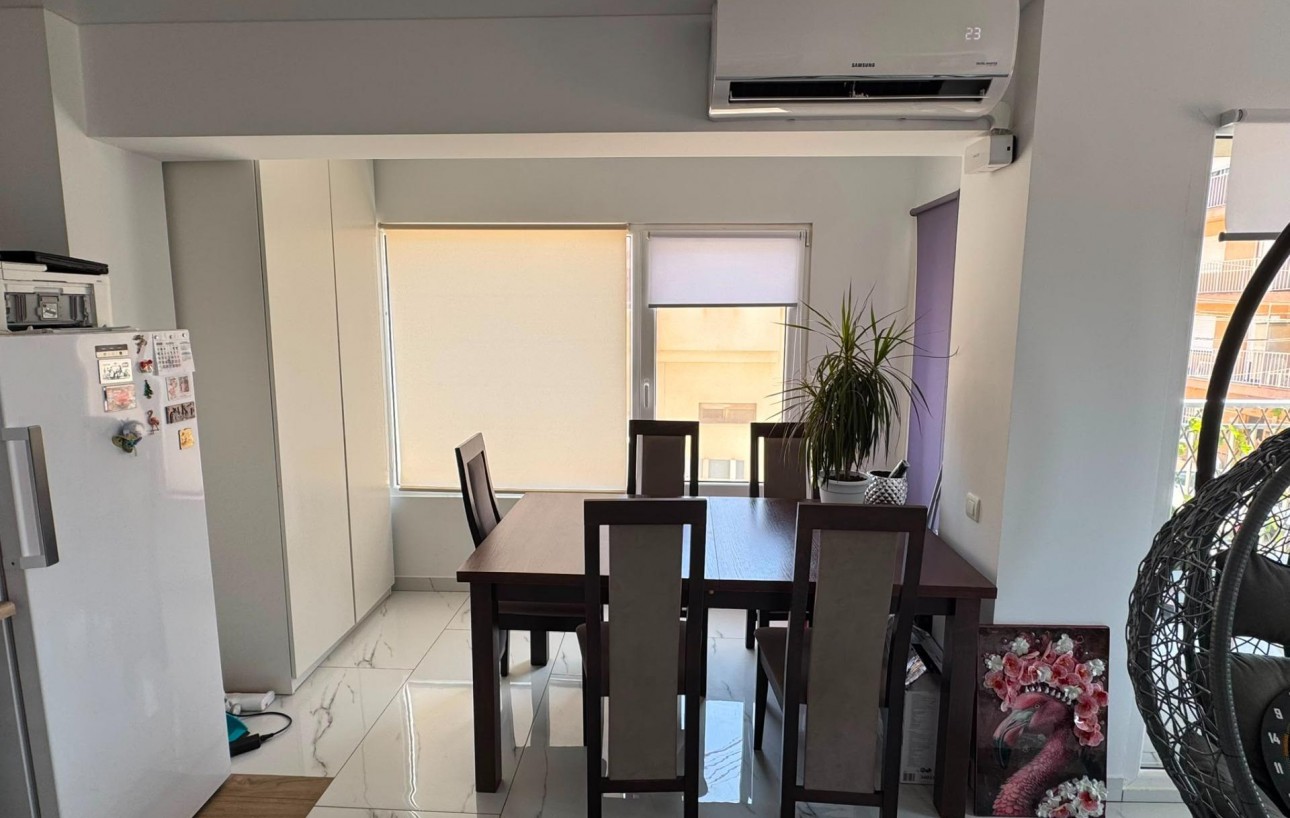 Venta - Apartamento - Torrevieja - Los Frutales