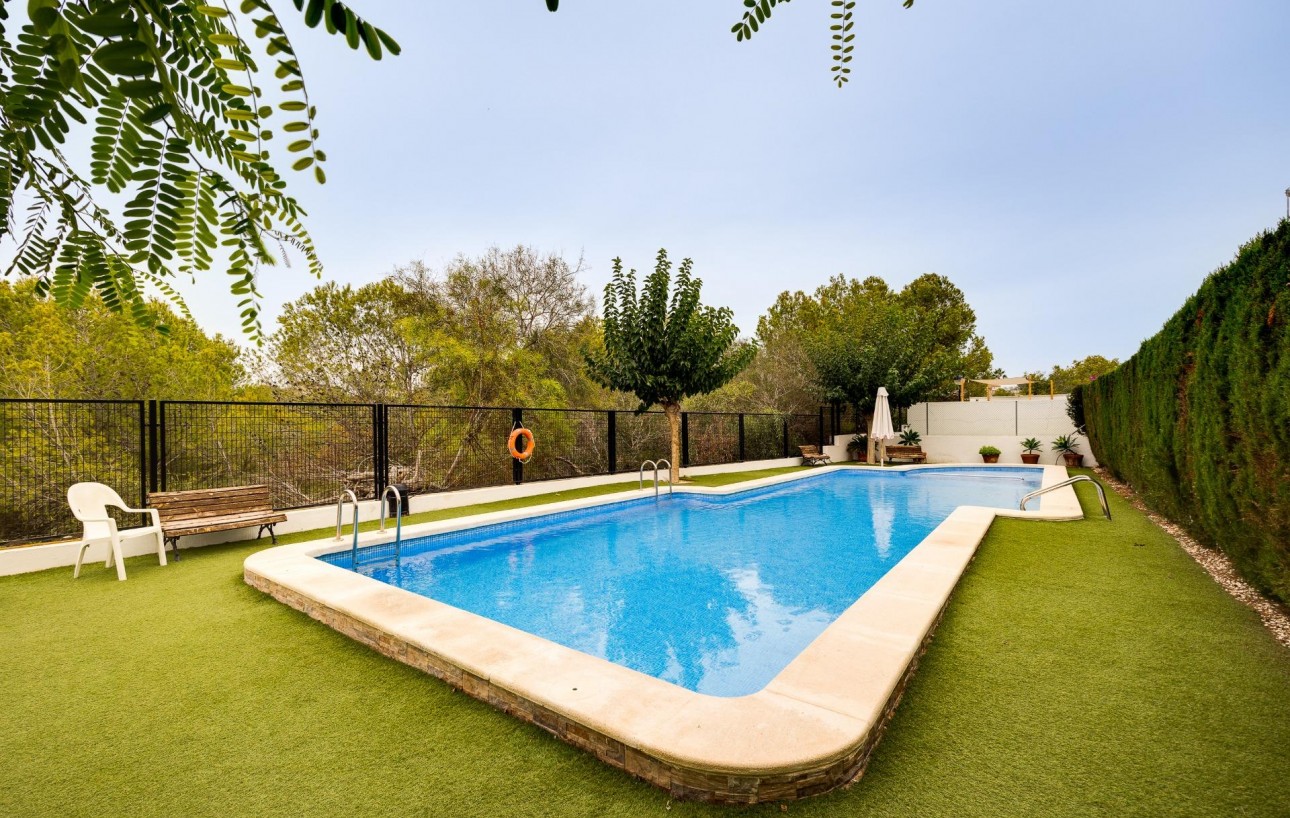 Venta - Bungalow - Torrevieja - Los balcones